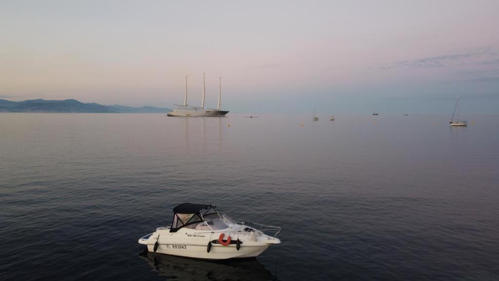 Cœur D Antibes,nuit à Quai ,parking Gratuit Botel Antibes